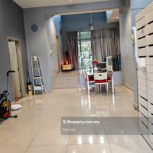 Fully Renovated Townhouse Freehold for Sale