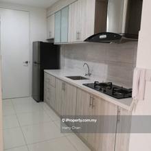 Nice and well maintained unit from The Robertson