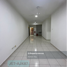 Corner Ground Floor Trifolis Apartment, 900sqf,3r2b,Bukit Tinggi,Klang