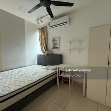Aratre @ Ara Damansara Medium room for rent