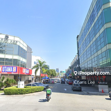 Large Corner Shoplot. Excellent frontage and visibility. Rare stock
