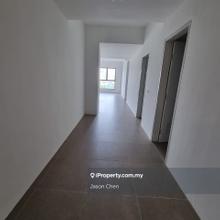 Suite enesta for sale