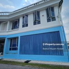 90000ft Warehouse Seksyen 27 Shah Alam