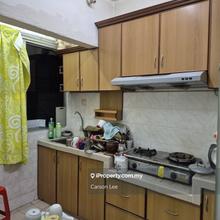 Ground Floor Unit Limited No Need Walk Staircase 