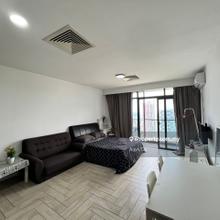 Marriot Studio @ Empire City with Big Balcony for Rent