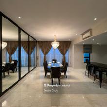 Luxurious renovation with prestige seaview!