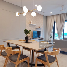 Tria Residences, fully furnish for rent 