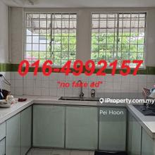 Big garden corner lot terrace house