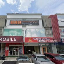 2 1/2 Storey Shoplot For Sale 