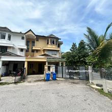 Corner Lot Ground Floor Townhouse with Spacious Extra Land Seksyen 7 