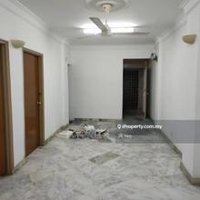Teratai mewah Apartment Amoslty Fully funished open carpark 24 guarded