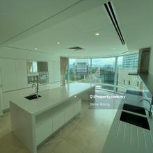 Limited 360 Degree View Of Twin Tower Luxury Condo For Rent!!