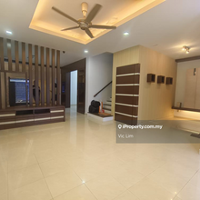 Well maintained unit