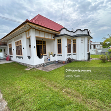Connection 2-Storey Semi-D Tengkera Melaka Airbnb Swimming Pool Jonker