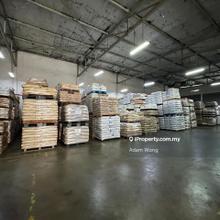 End Lot Good Condition 1.5 Storey Semi D Factory Taman Ria Jaya