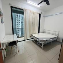 Balcony room female unit available for rent 