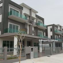 3 sty Semi D Dengkil Near Cyberjaya Putrajaya