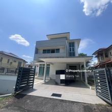2.5 Storey Modern Design Bungalow 