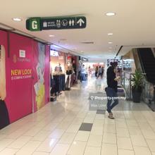 Retail space for Sale