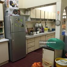 Terrace house for Sale