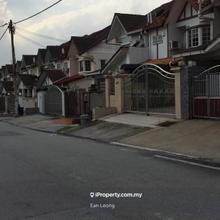 Terrace house for Sale
