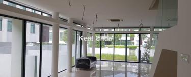Semi-D house for Sale 1