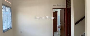Taman sentosa Semi-D house for Rent 1