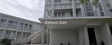 Semi-D house for Sale 1