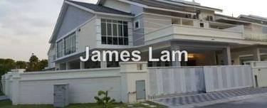 Semi-D house for Rent 1