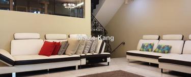Fully renovated 2.5 storey terrace house for sale 1
