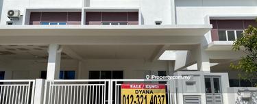 Terrace house for Sale 1