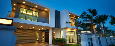Bungalow corner house in saujana duta,s2 heights,seremban 2  1