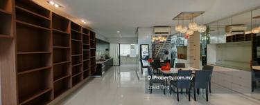 Meadows 3 Storey House Gated Guarded Good location & Condition 1