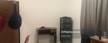 Golden Triangle, relau, 1260sft, 4 rooms, 2car parks 1