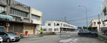 Non flood area Shah Alam Seksyen 36 1.5 storey Shop Factory for sale 1