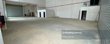 Puchong Town, Limited Semi-D factory with Superb Good Condition 1