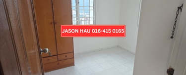 Block A high floor above level 20 corner unit just repainted 1