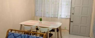 2nd Floor Flat 12 Minutes Walking Distance to LRT Puchong Perdana 1
