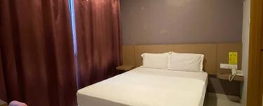 Master Room at Harbour Hotel@ss3 , Petaling Jaya Near Homebois Pitstop 1