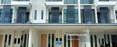 Moyan Link Townhouse Upper unit, Batu Kawa Moyan for rent 1