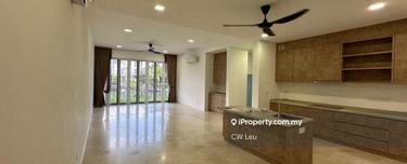 4 Storey Courtyard Facing waterfront 1