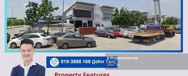 Corner lot with huge land 1