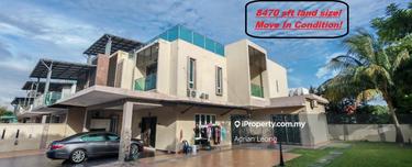 Huge land 8470 sft Double Storey Corner Semi-D! Move in Condition!  1