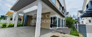 Value Buy, Renovated Semi D at D laman Greeville For Sale 1