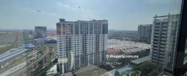 Move in June - Pool view link bridge to LRT station - high floor 1