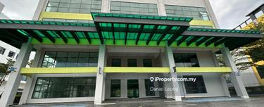 Brand New En Bloc Office for Sale in a Prime Location 1