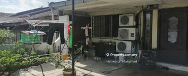Fuly Reno 1.5 Storey Terrace House Ss4 Kelana Jaya Petaling Jaya 1