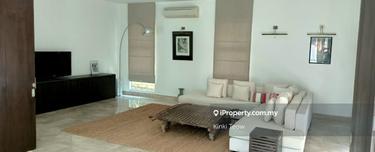 Melody Park East Ledang / Bungalow / Swimming Pool 1