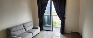 2 rooms partially furnished unit is available for rent now ! 1