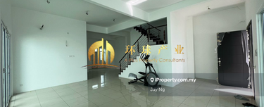 Hillpark Residence (3-Storey Zero Lot Bungalow) Alma 1